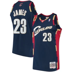 Gorgeous LeBron James Cleveland Cavaliers Hardwood Classics Swingman Jersey Navy  per la Gara Importante