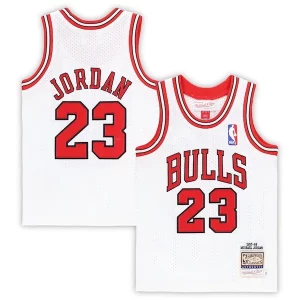 Comodo Michael Jordan Chicago Bulls Toddler 1997/98 Hardwood Classics Authentic Jersey White/Black/Red  per la Gara Importante